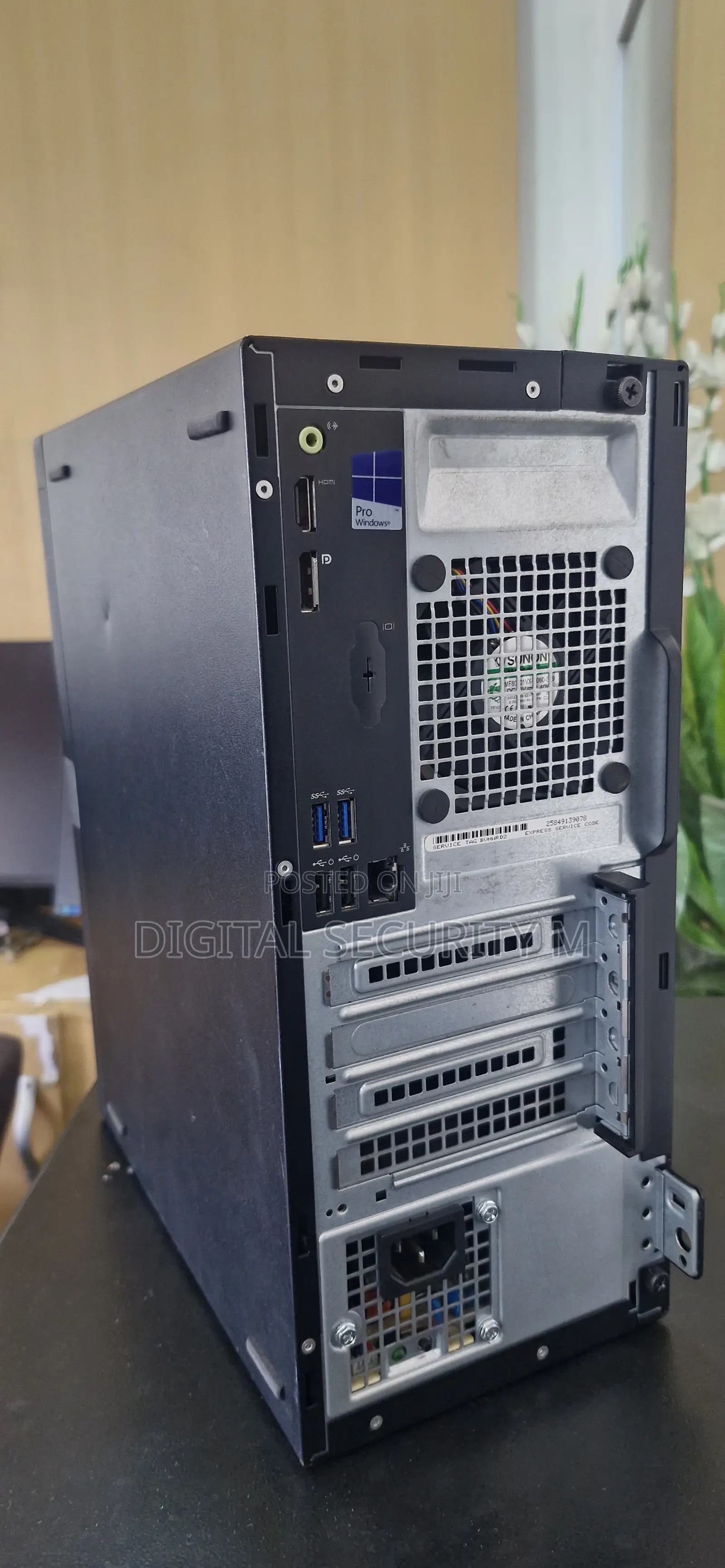 Desktop Computer Dell Optiplex 3040 8GB Intel Core i7 HDD 700GB