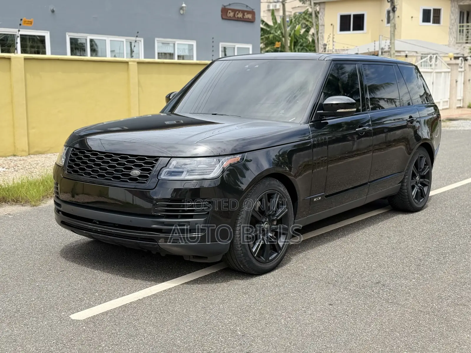 Land Rover Range Rover Vogue 2019 Black