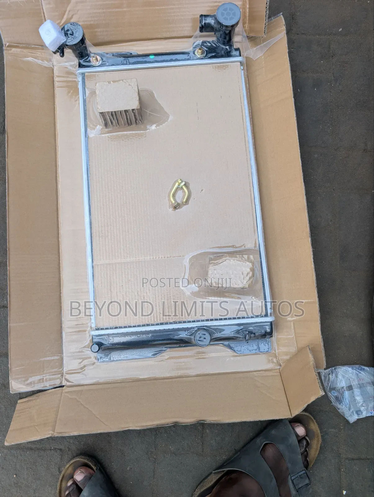 Toyota Corolla S 2015 - 2019 Radiator / Water Tank