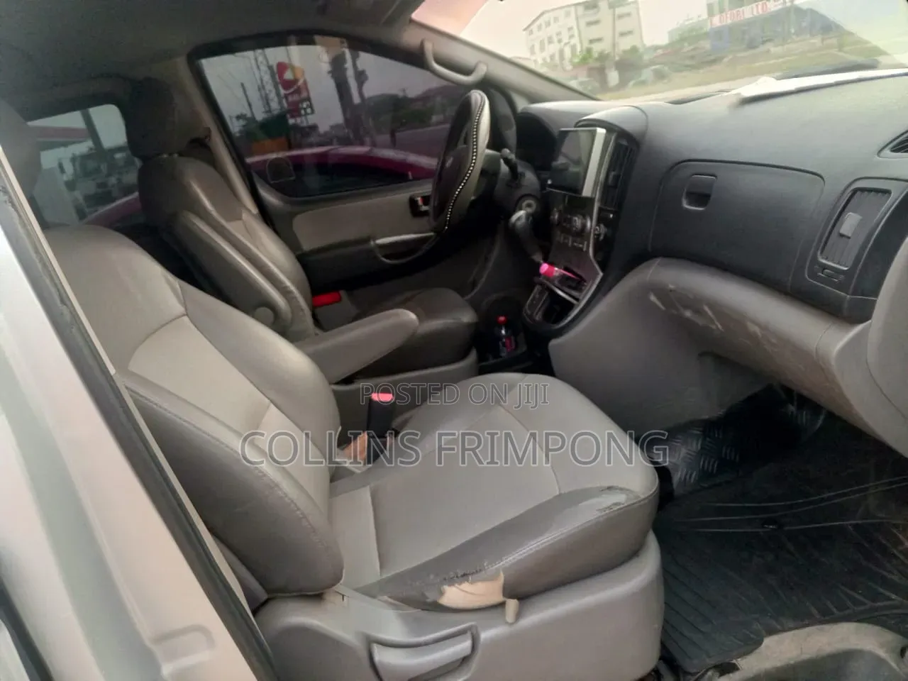 Hyundai H1 2014 Silver