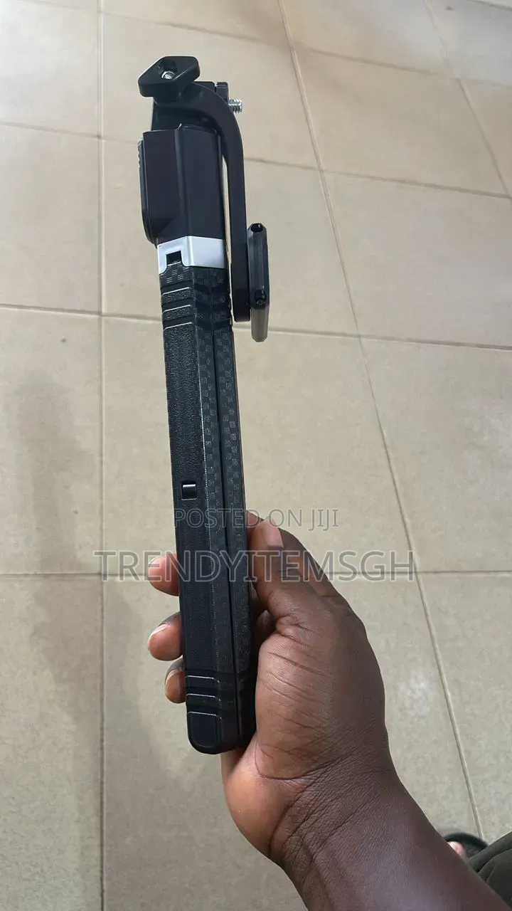 Wireless Selfie Stick With Remote Control