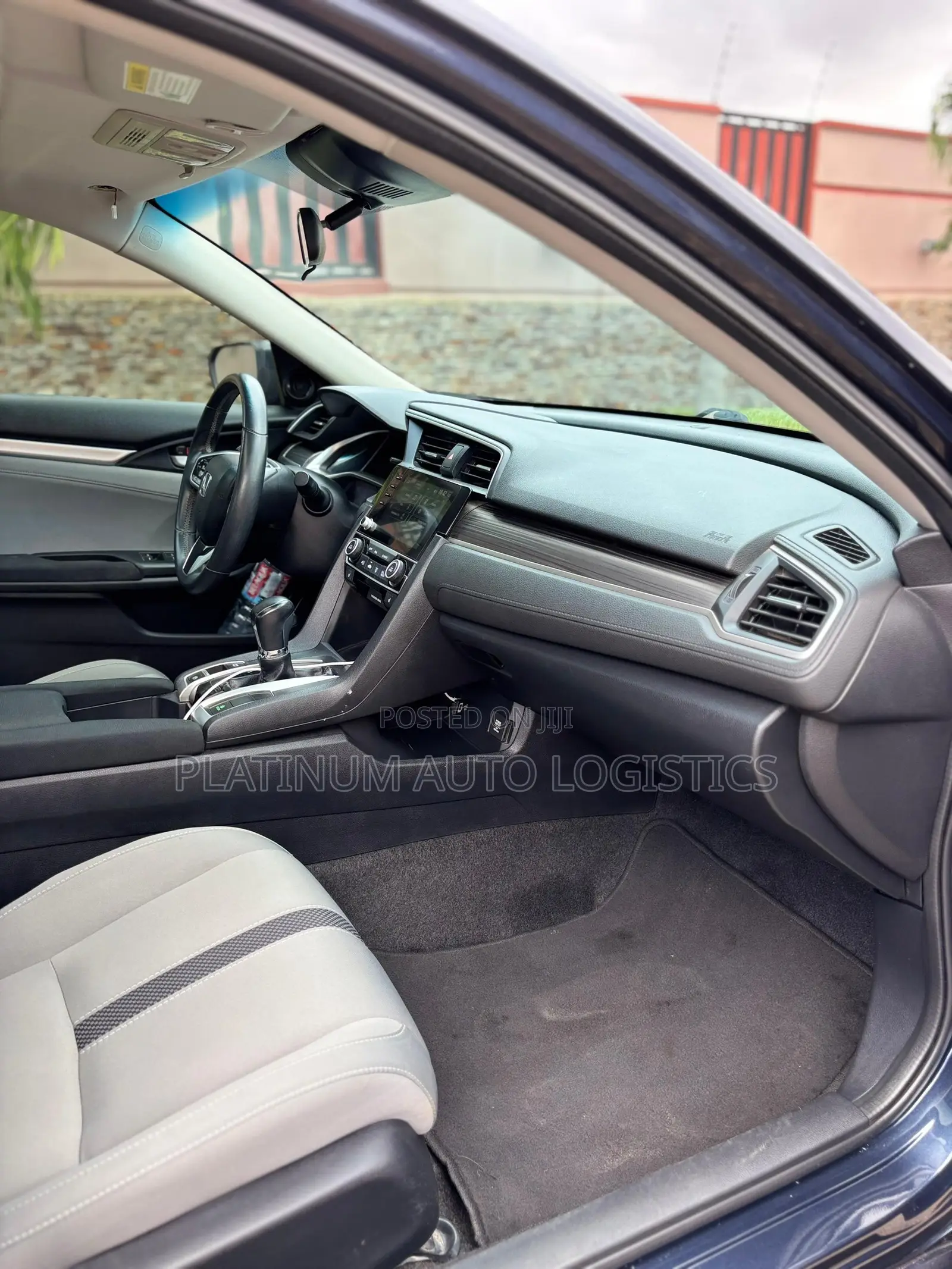 Honda Civic EX Sedan 2020 Gray