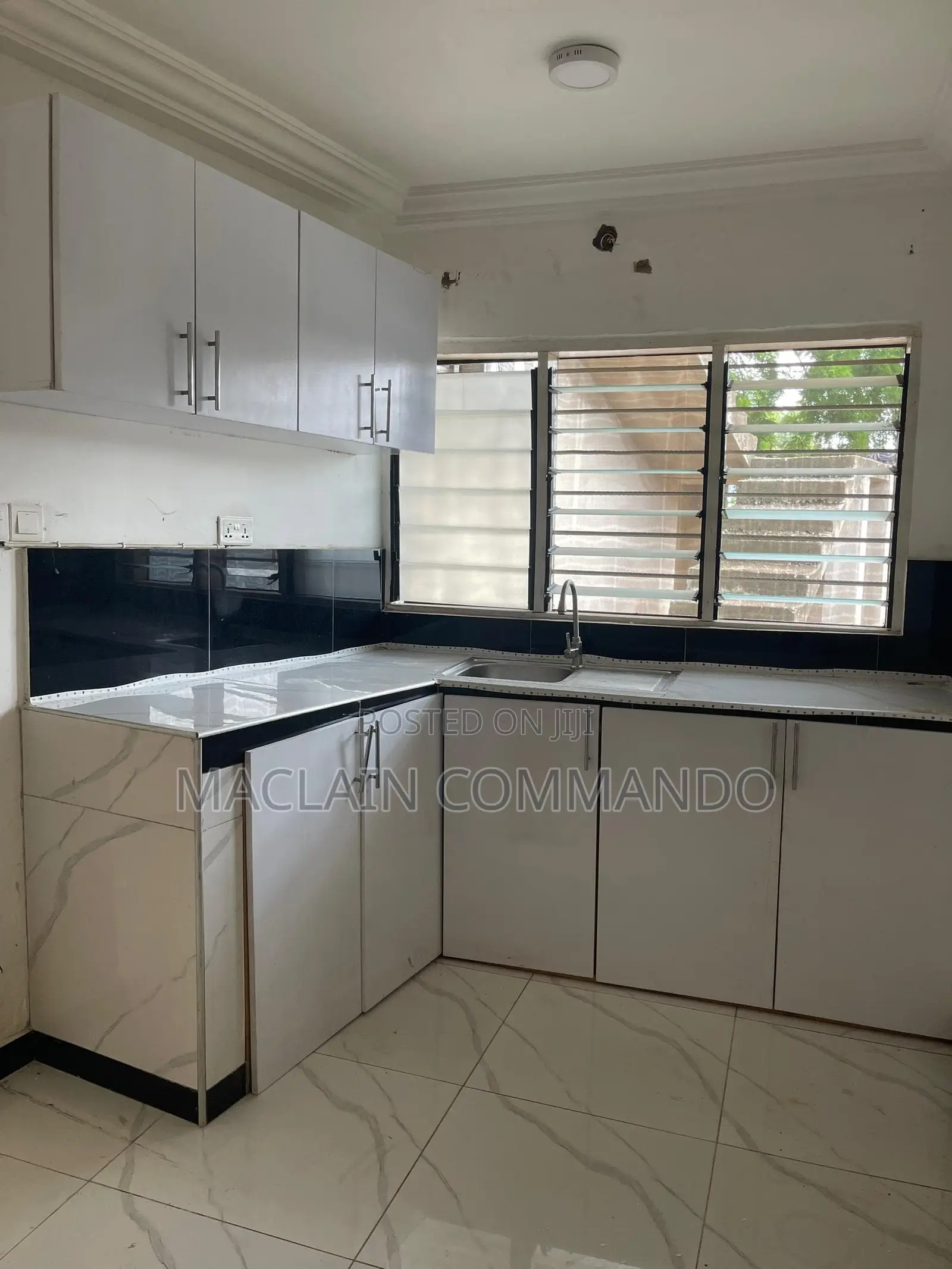 Furnished 1bdrm Apartment in Teshie Yoomo Specs, Ledzokuku-Krowor