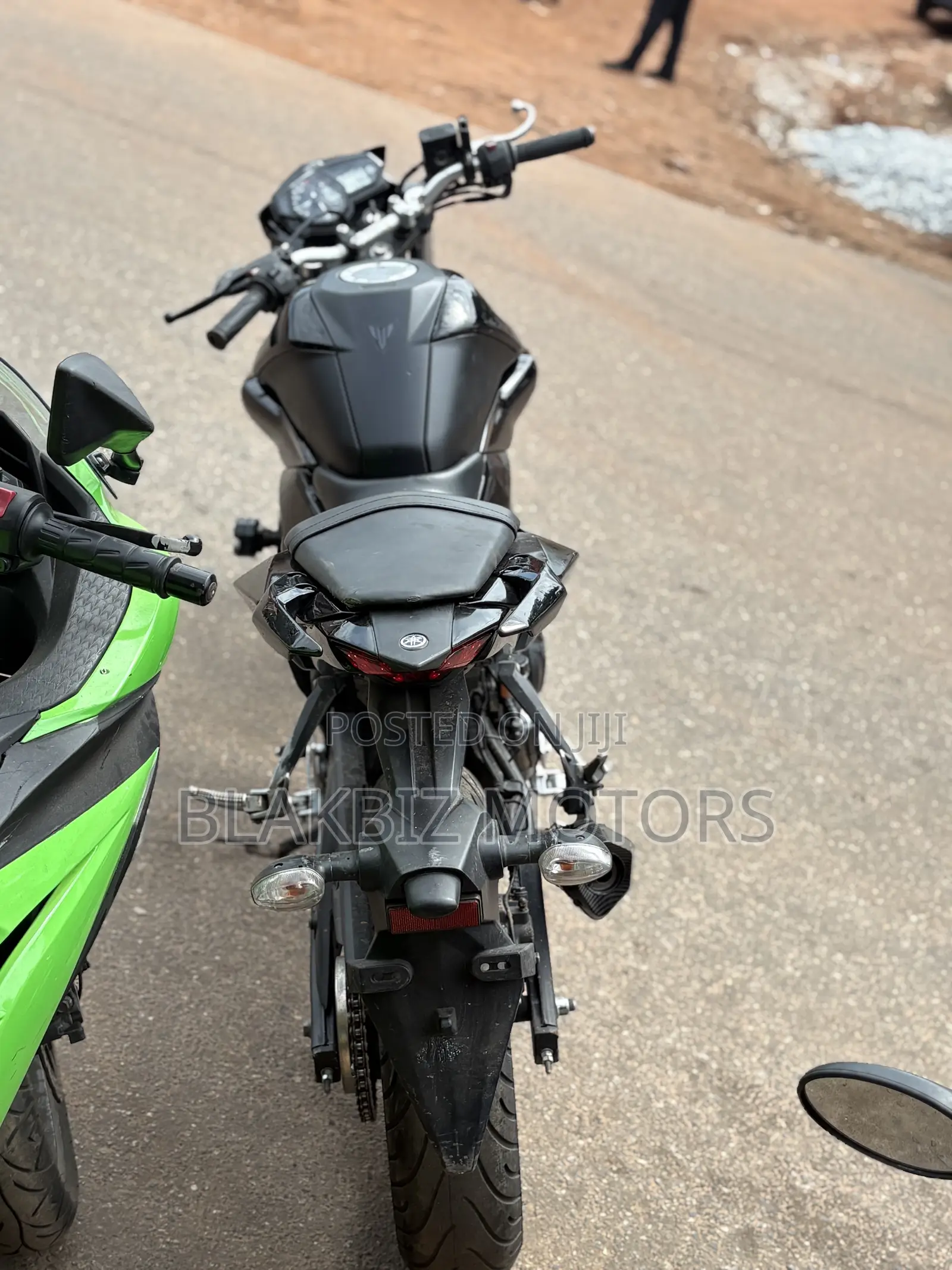 Yamaha 2018 Black