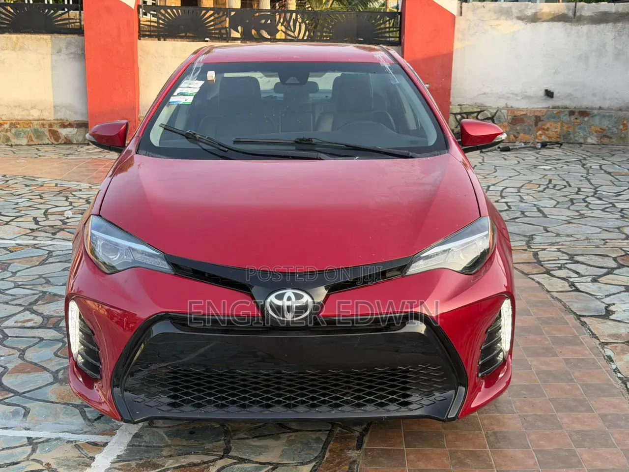 Toyota Corolla SE Special Edition 4dr Sedan (1.8L 4cyl CVT) 2017 Red