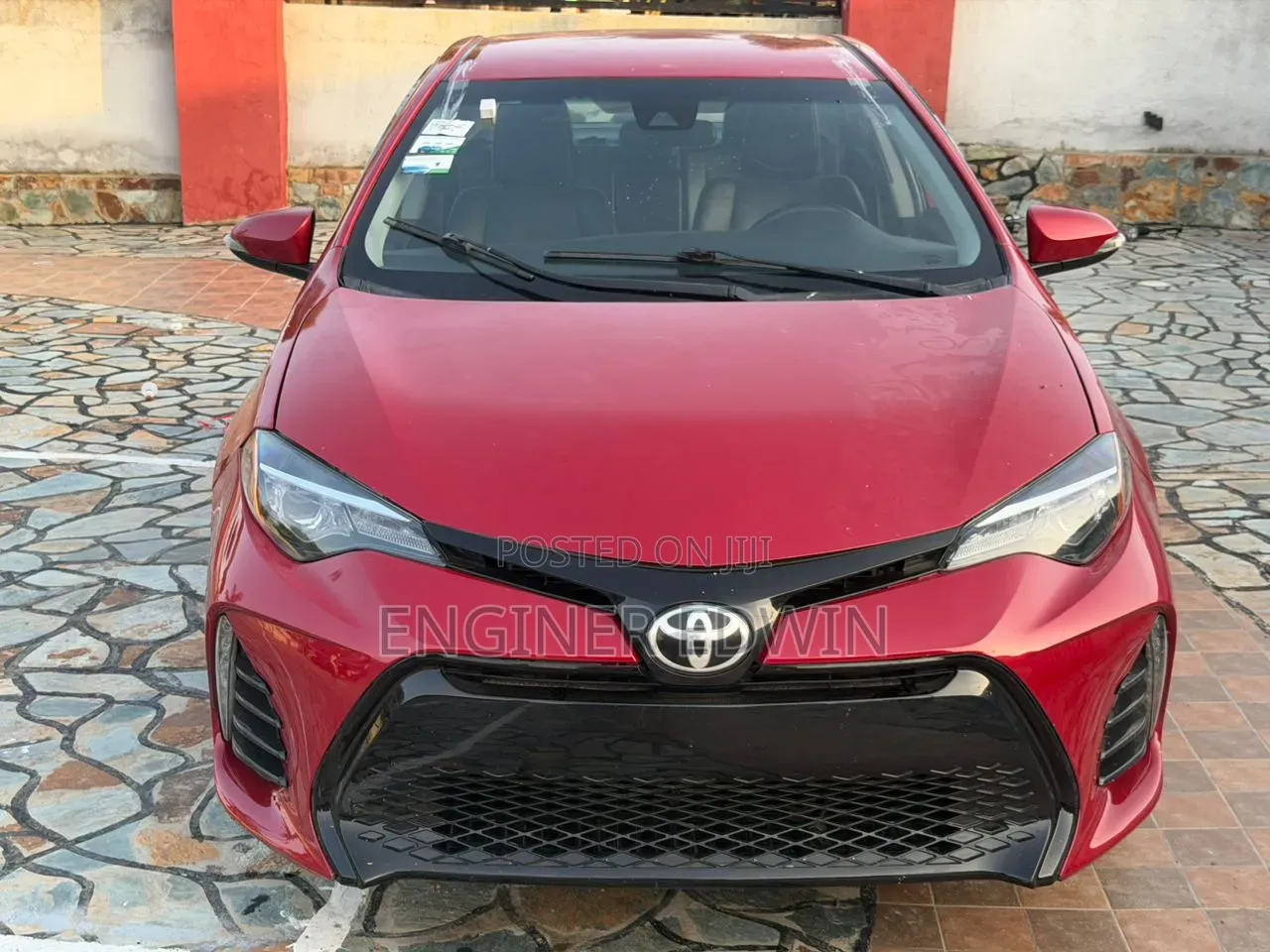 Toyota Corolla SE Special Edition 4dr Sedan (1.8L 4cyl CVT) 2017 Red