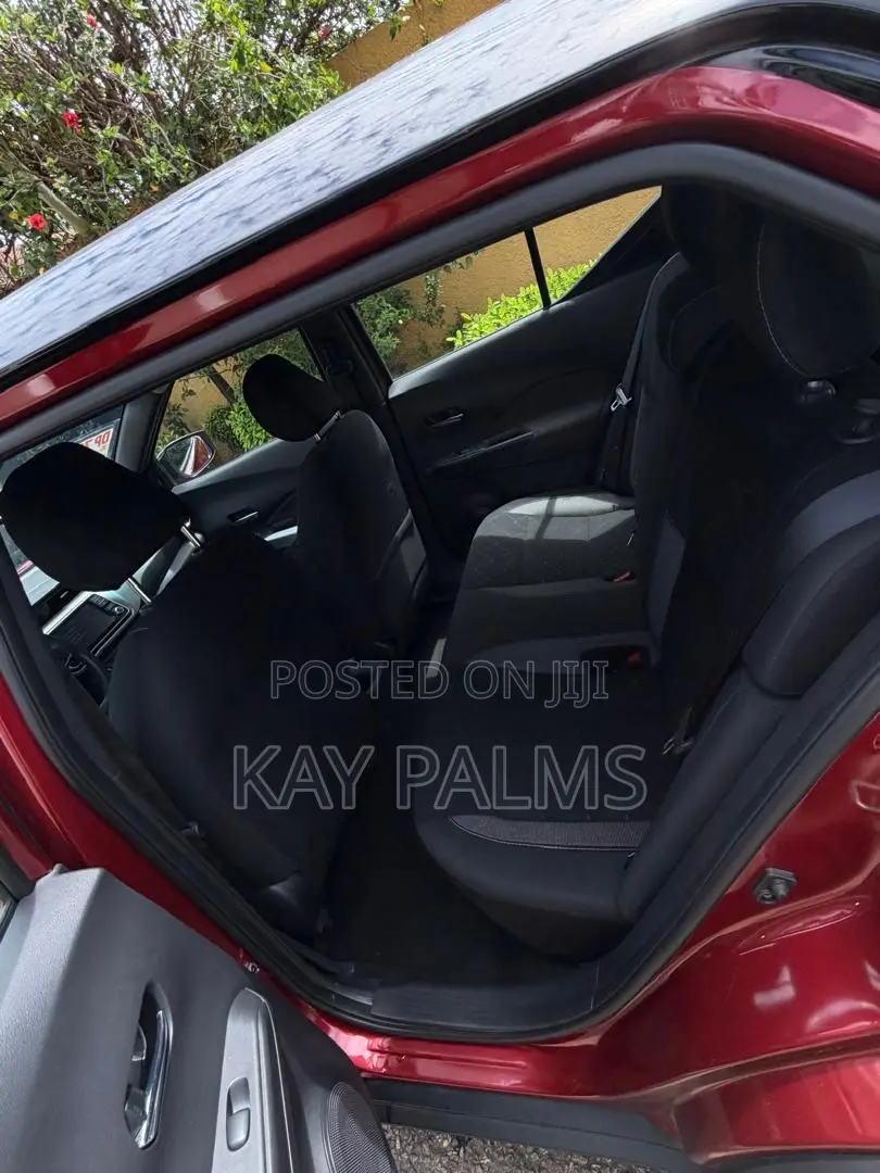 Nissan Kicks SV 2020 Red