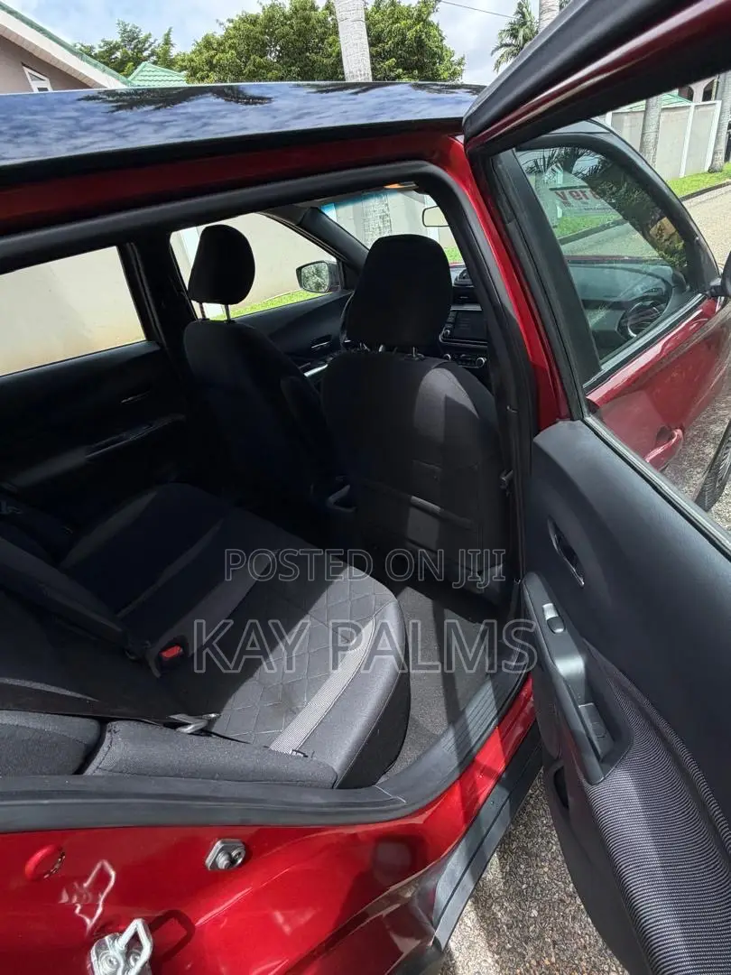 Nissan Kicks SV 2020 Red