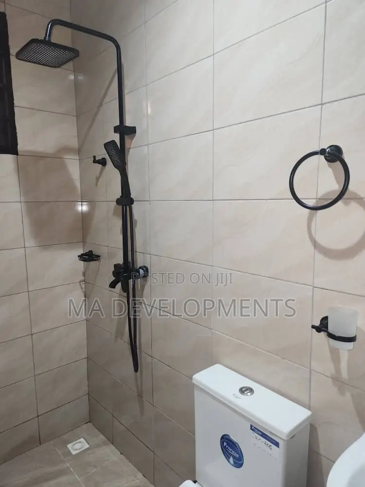 2bdrm Apartment in Ofankor 7 Days for rent