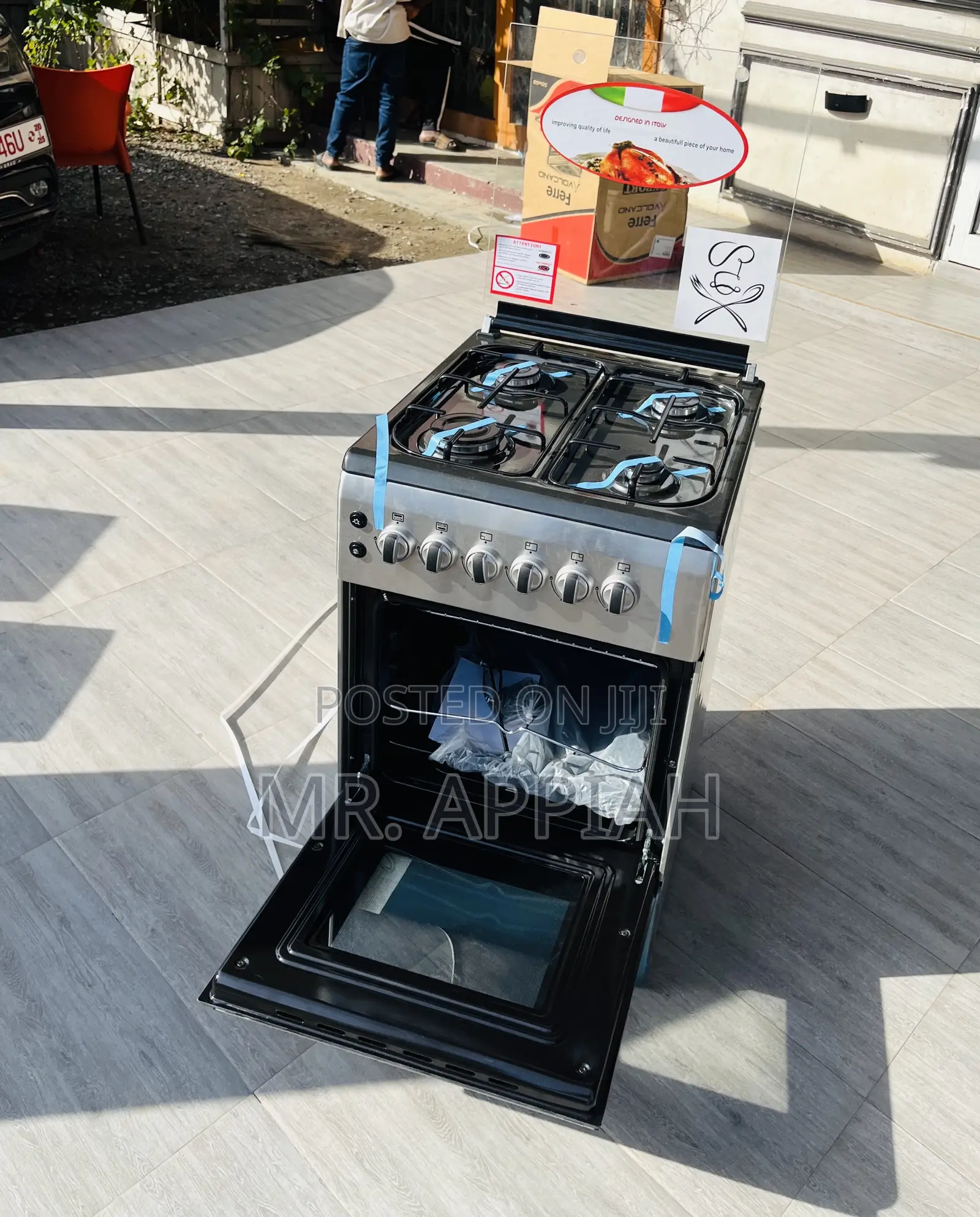 Extremely Durable Ferre 50x60cm 4 Gas Burner With Grill(Glass Lid).