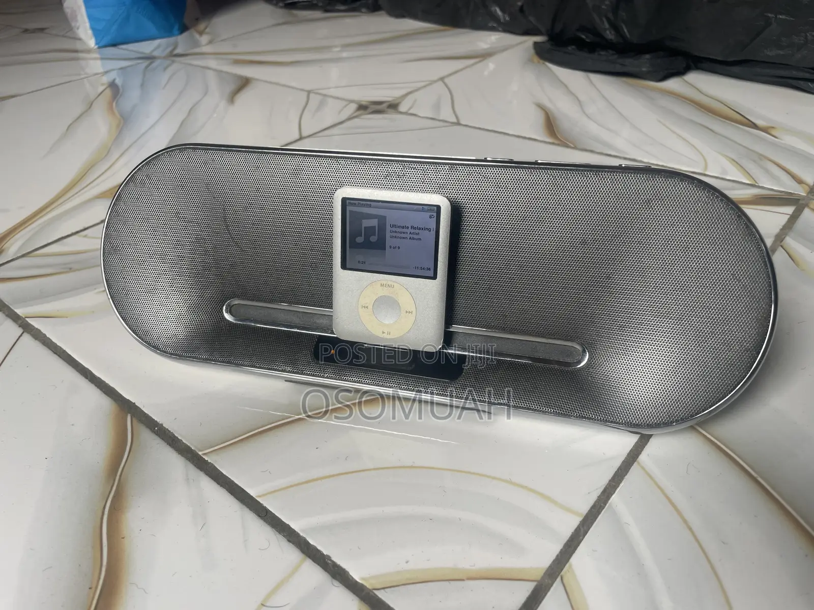 Phillips Portal Docking Speaker