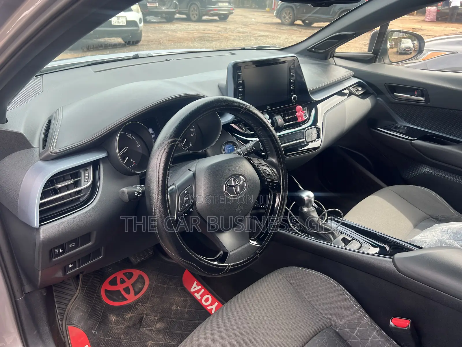 Toyota C-HR 2021 Silver