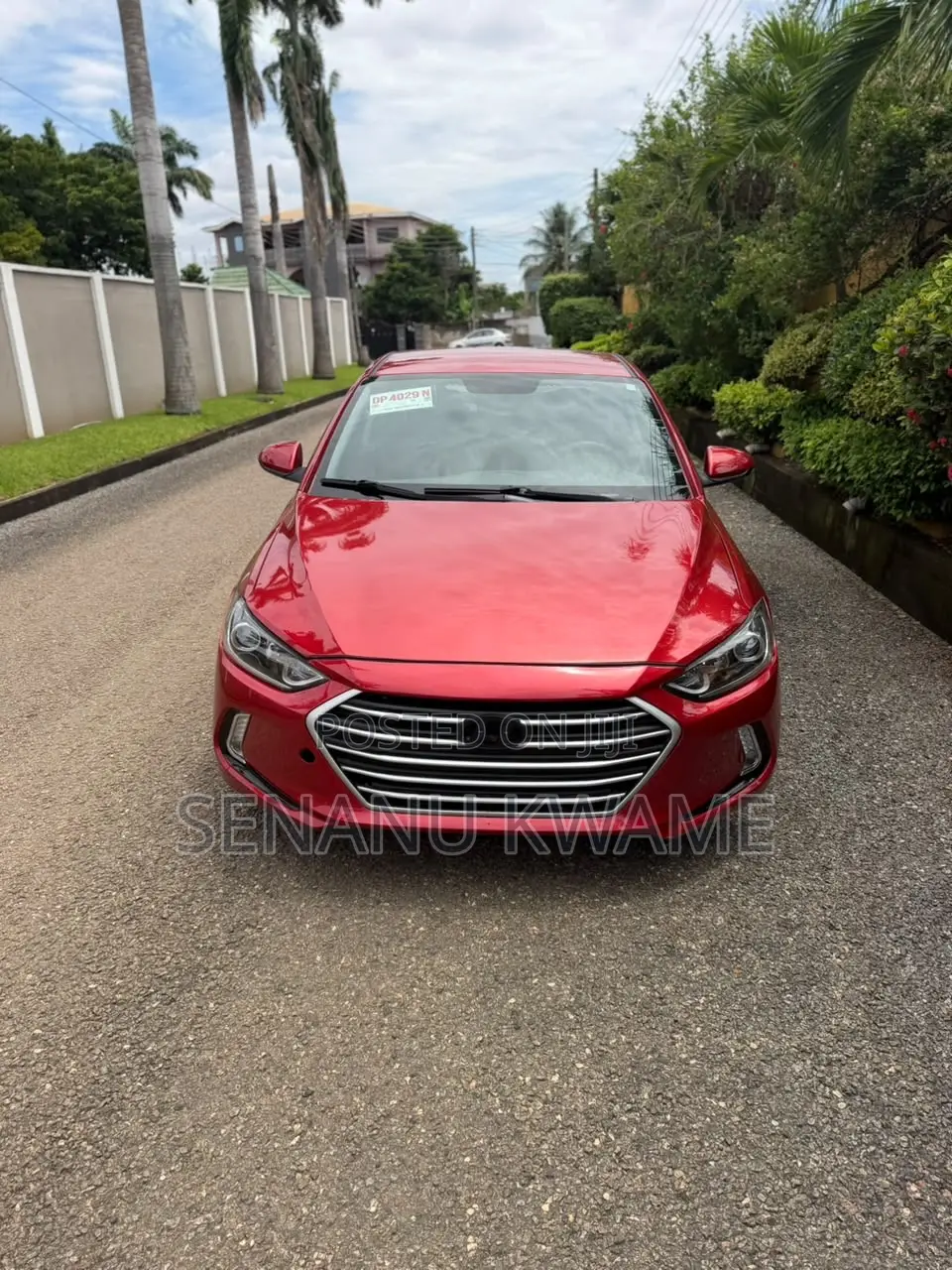 Hyundai Elantra 2017 Red