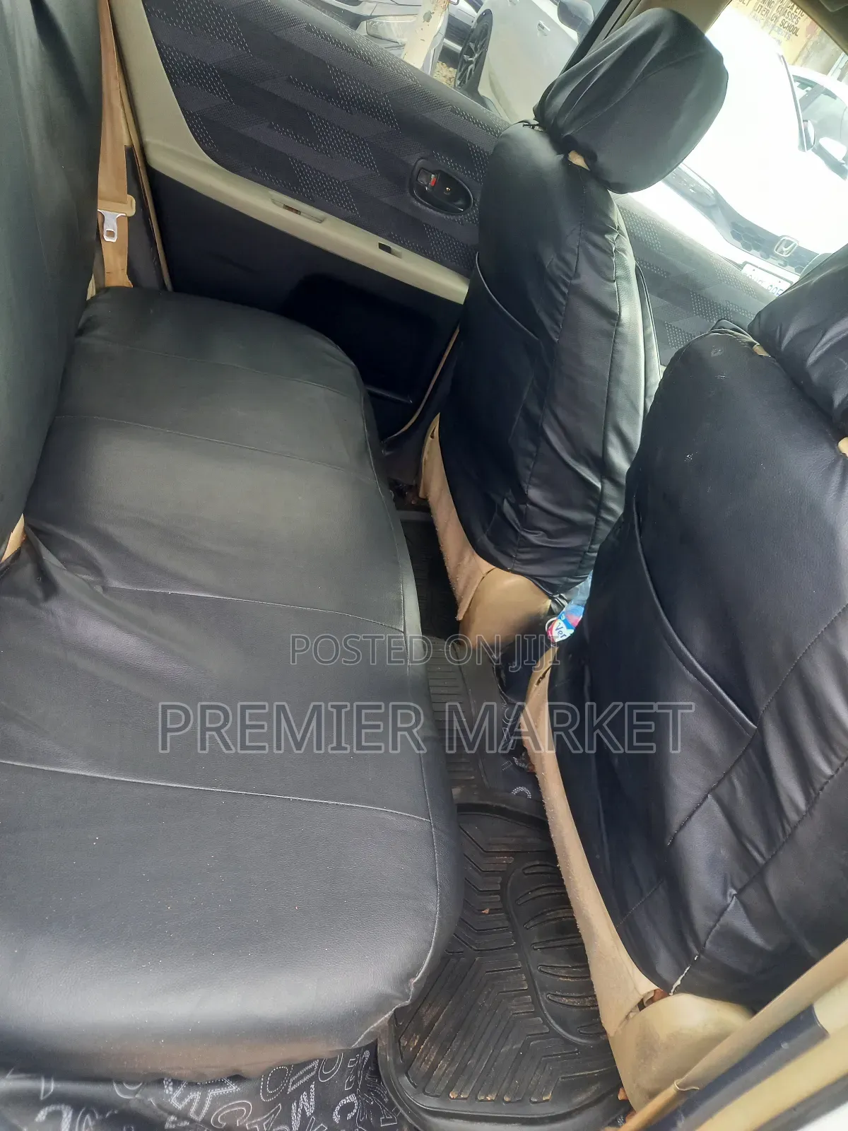 Toyota Vitz 1.3 FWD 5dr 2010 White