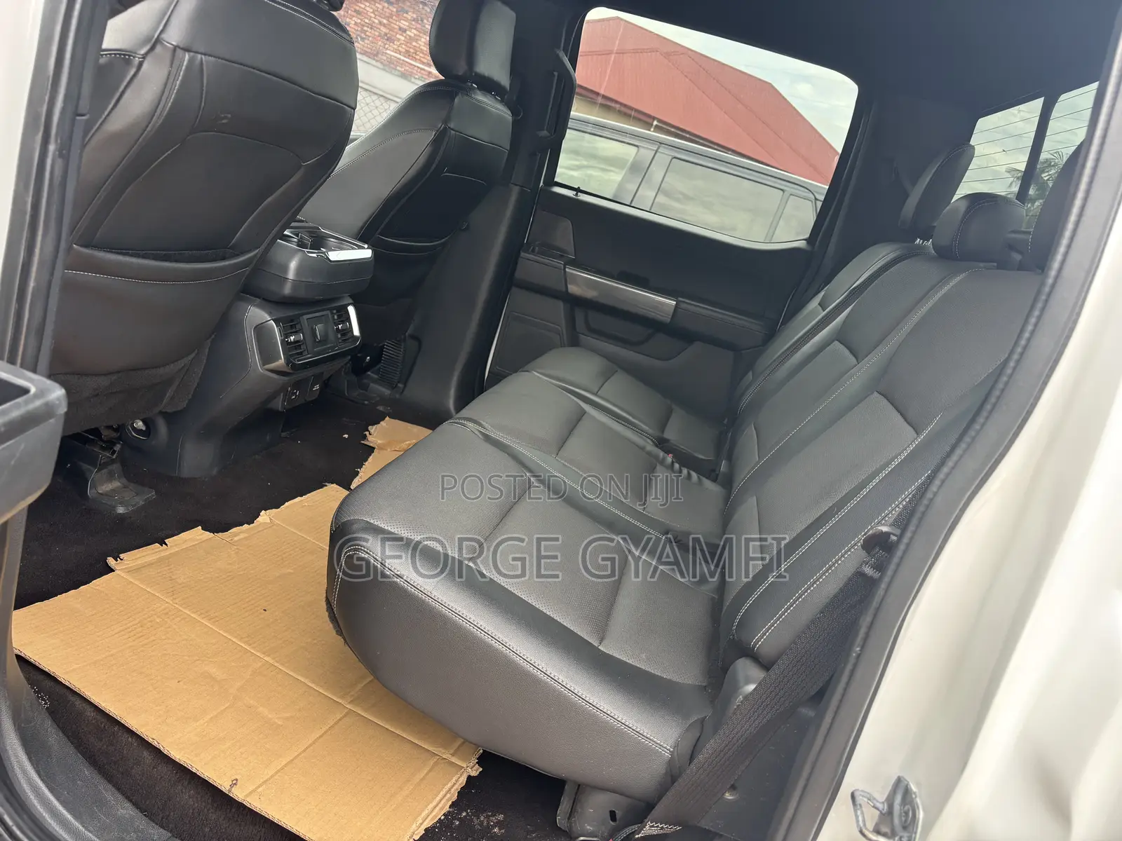 Ford F-150 XLT 2022 White