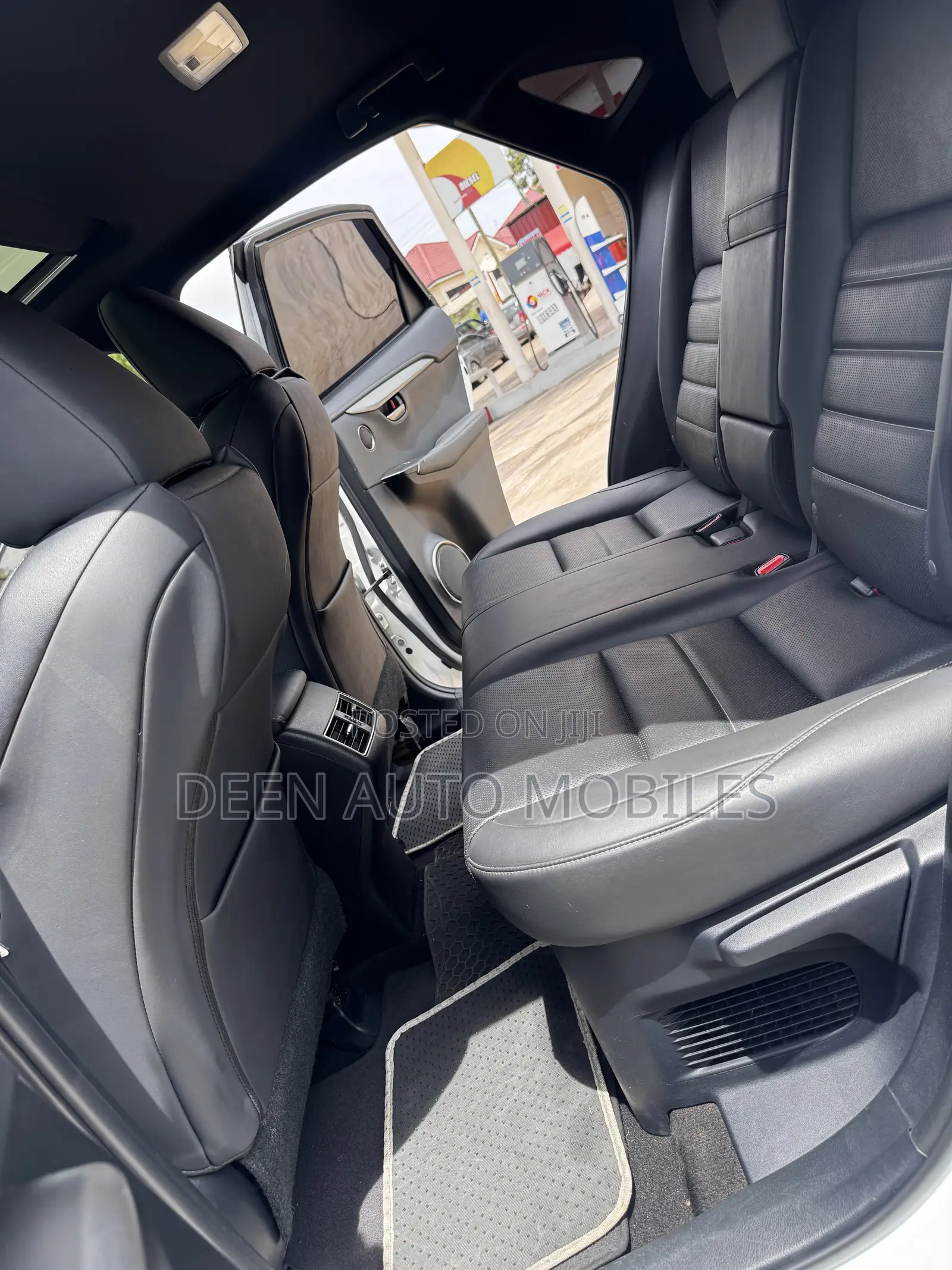 Lexus NX 300 AWD 2021 White