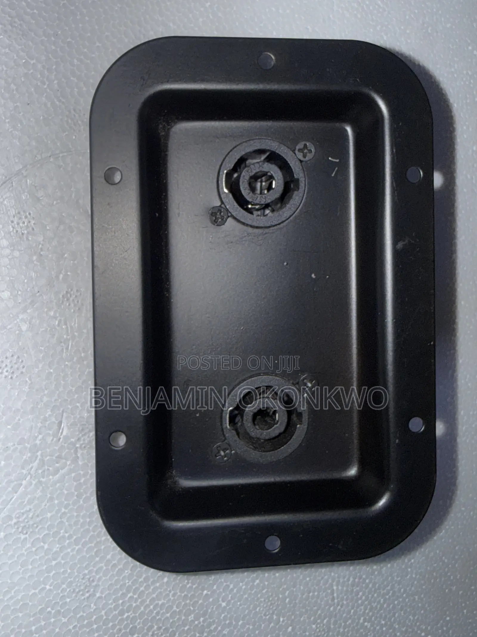 Speaker Terminal Plate