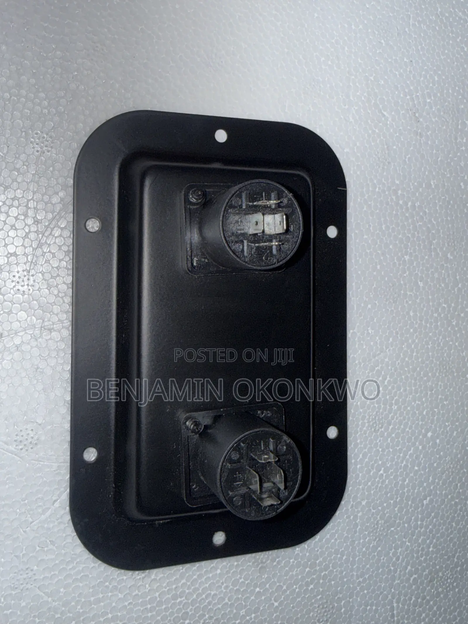 Speaker Terminal Plate