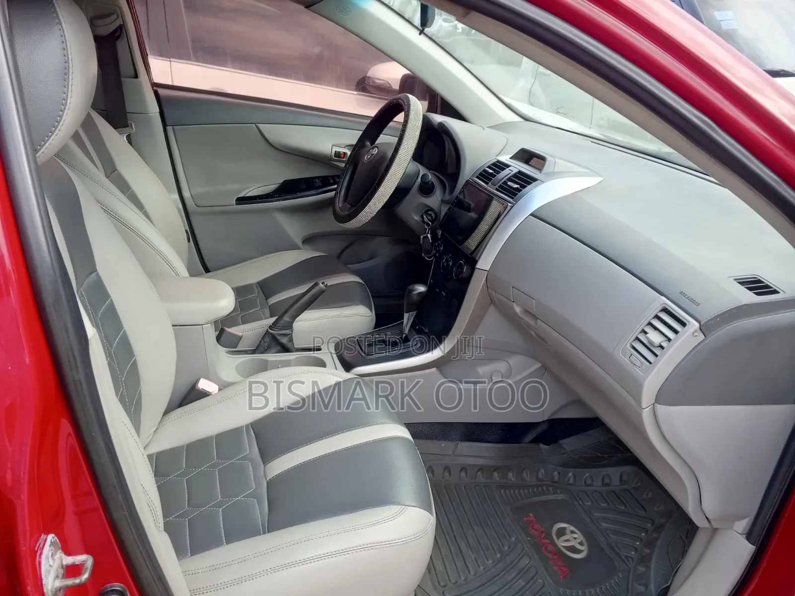 Toyota Corolla LE 4dr Sedan (1.8L 4cyl 4A) 2010 Red
