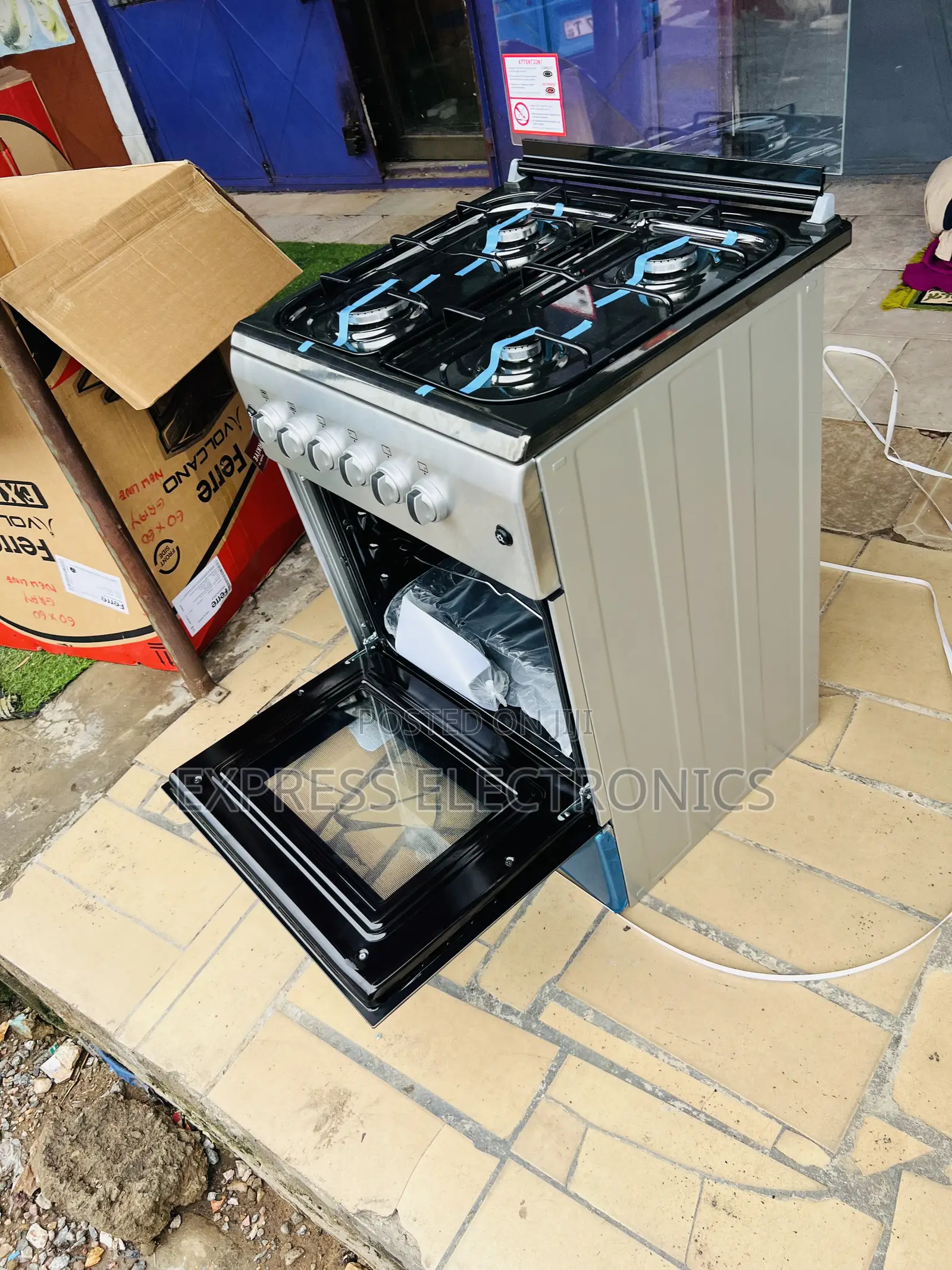 Call and Order for the New Gas New4burner Gas Cooker Oven Grill 60/60