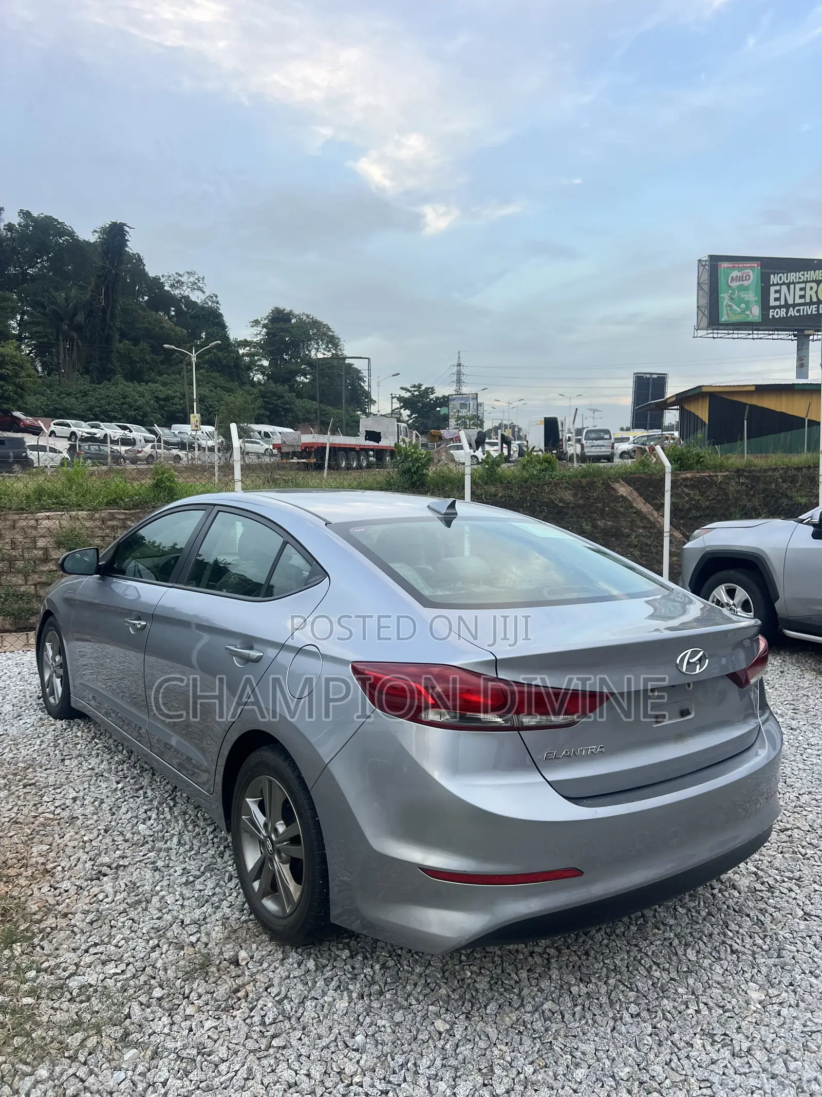 Hyundai Elantra 2017 Gray