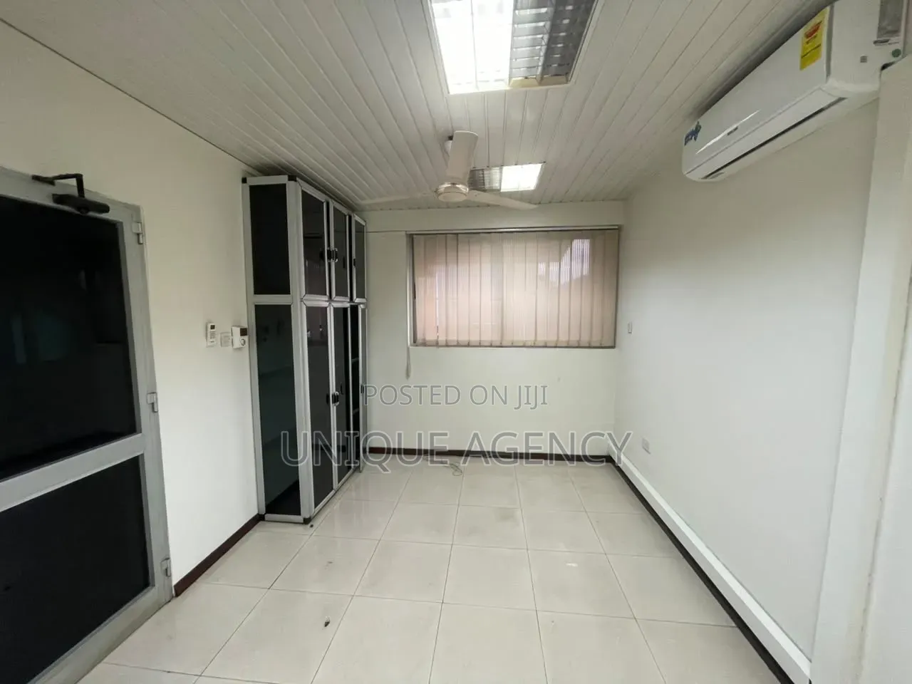 4bdrm Bungalow in Ghanata Area for rent