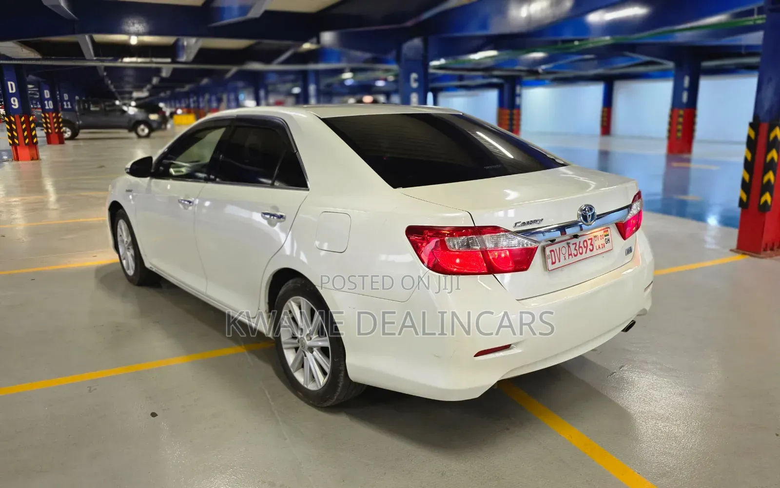 Toyota Camry 2013 Pearl