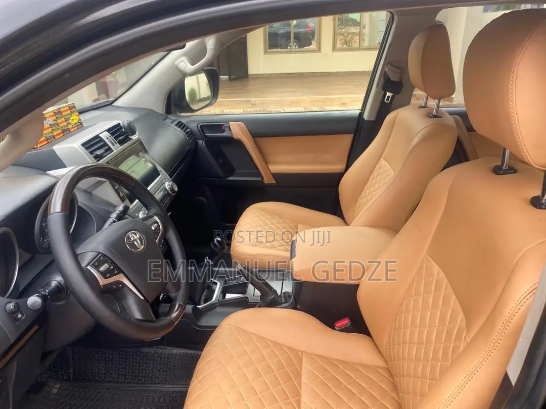 Prado Rental - Booking Available