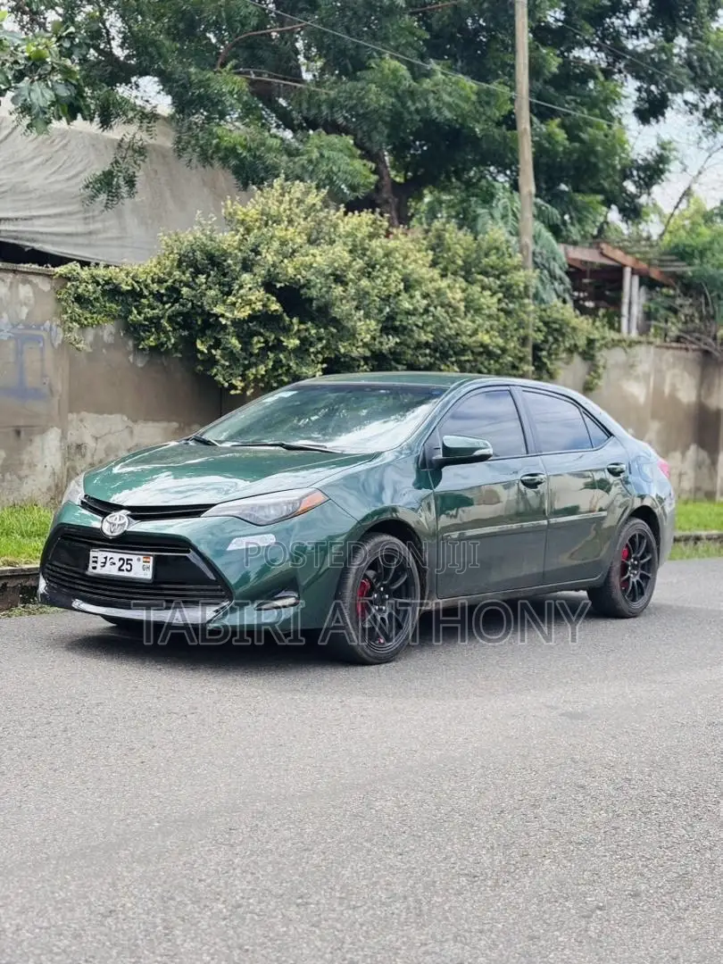 Toyota Corolla 2016 Green