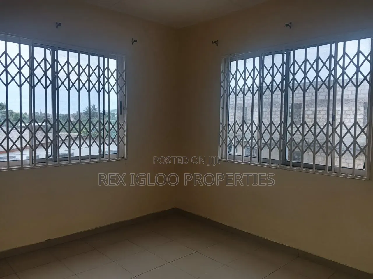 3bdrm Apartment in Nungua Barrier, Accra Metropolitan for rent