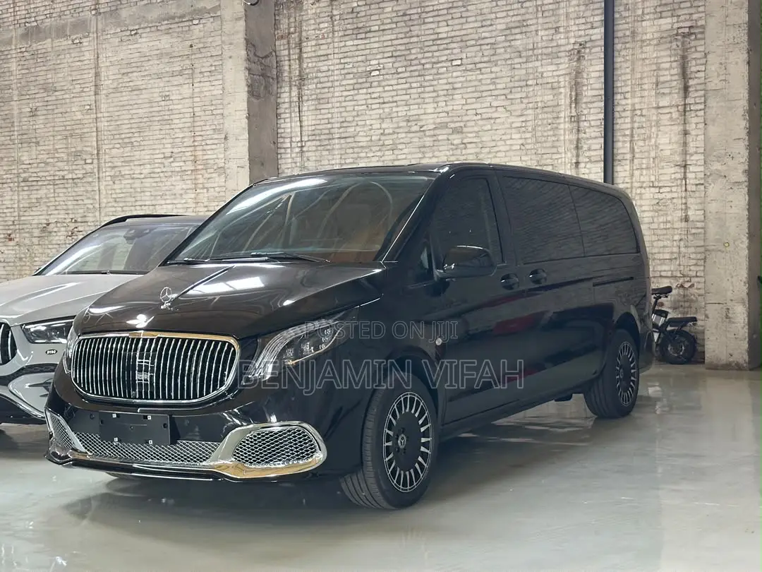 New Mercedes-Benz Vito 2022 Black