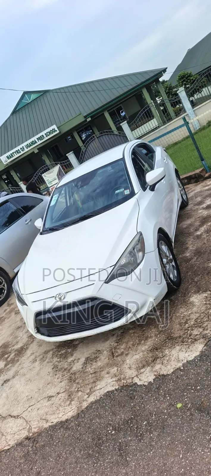 Toyota Yaris 2017 White