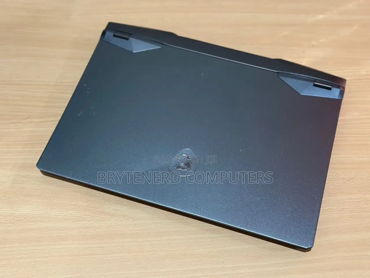 Laptop MSI GE66 Raider 16GB Intel Core i7 SSD 512GB
