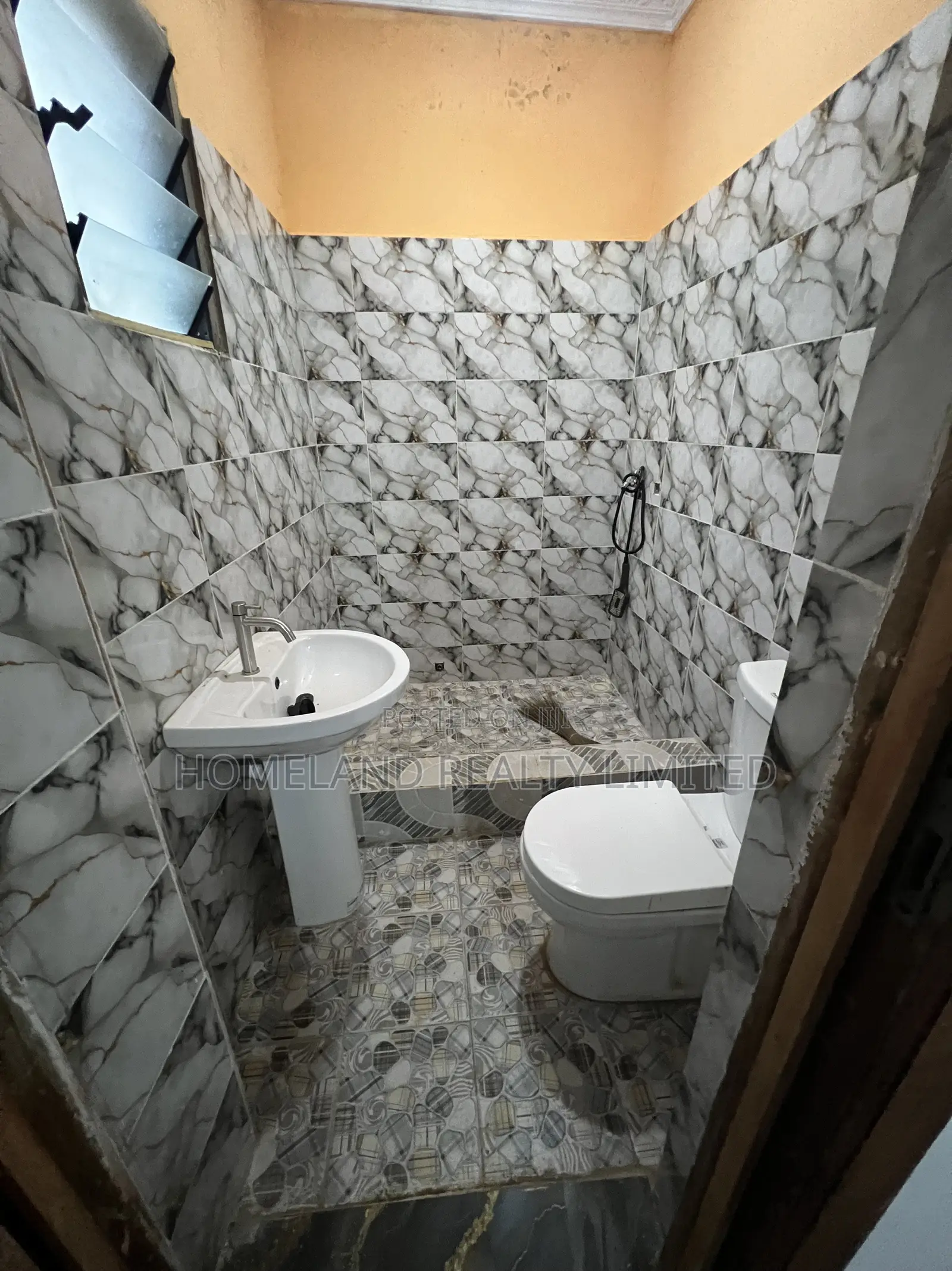 1bdrm Apartment in Police Station, Adenta for rent