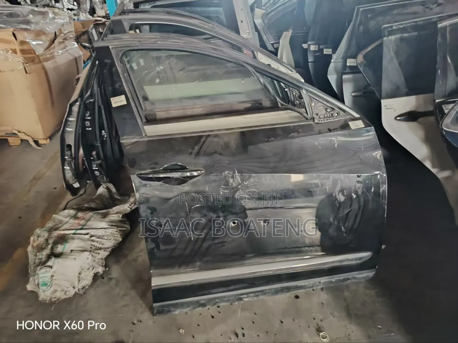 Acura RDX 2021 Empty Front Right Door