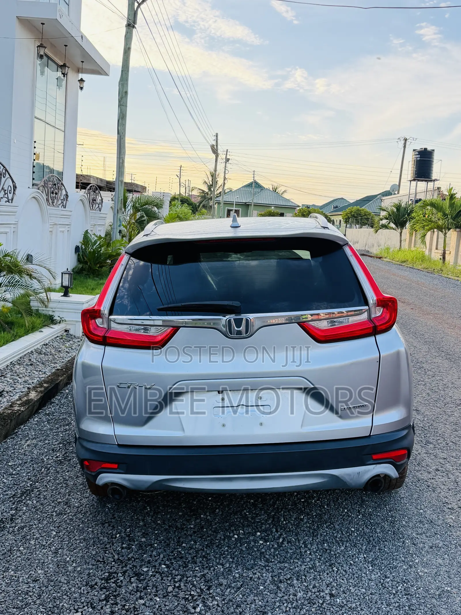 Honda CR-V Touring 4dr SUV AWD (1.5L 4cyl CVT) 2017 Silver