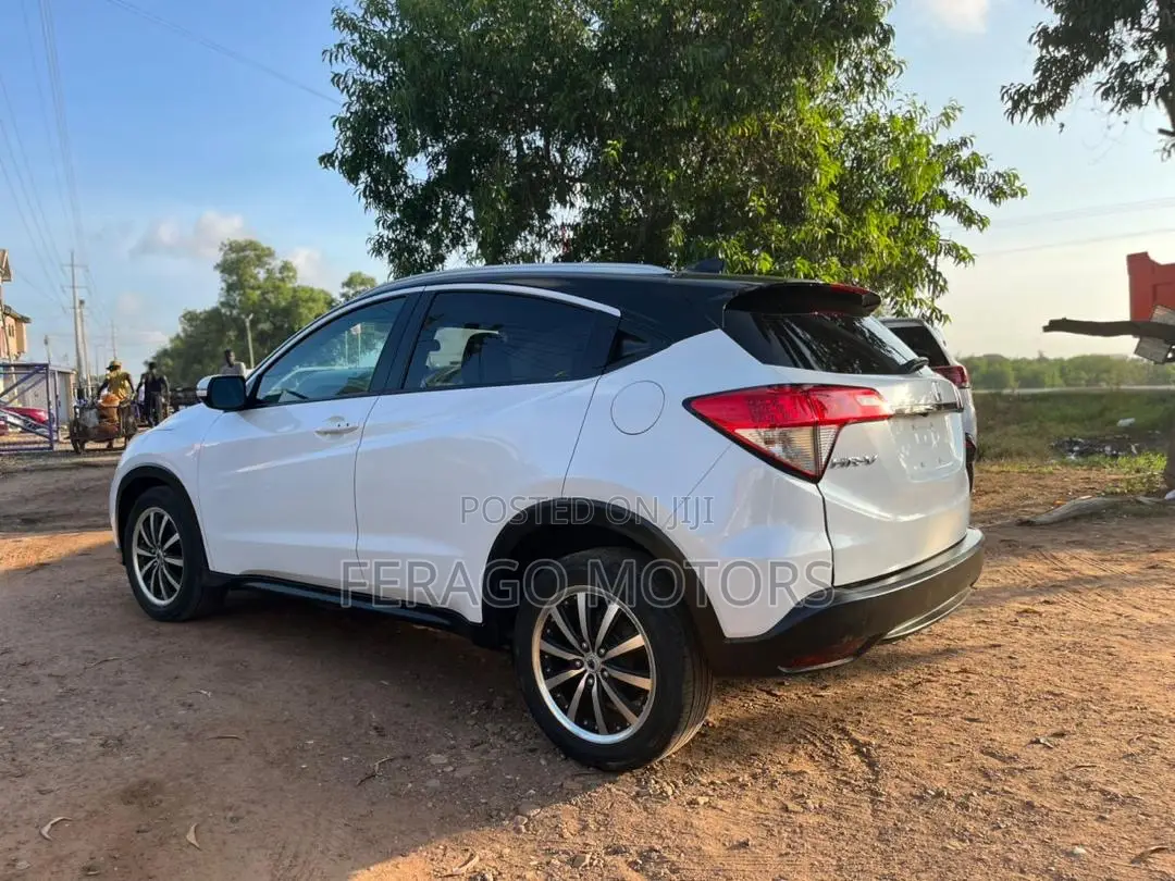 Honda HR-V EX-L AWD 2019 White