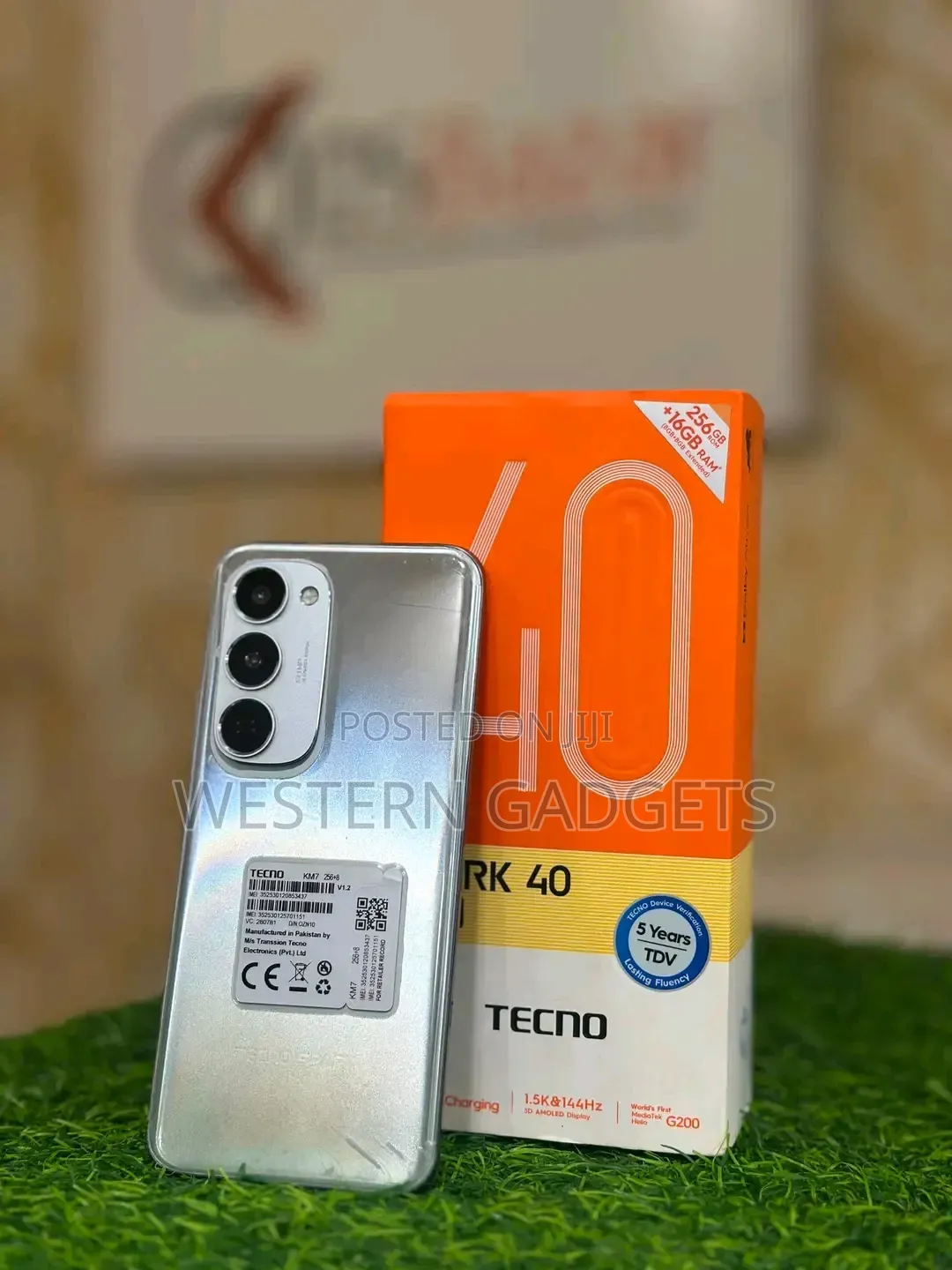 New Tecno Spark 40 Pro+ 256 GB Silver
