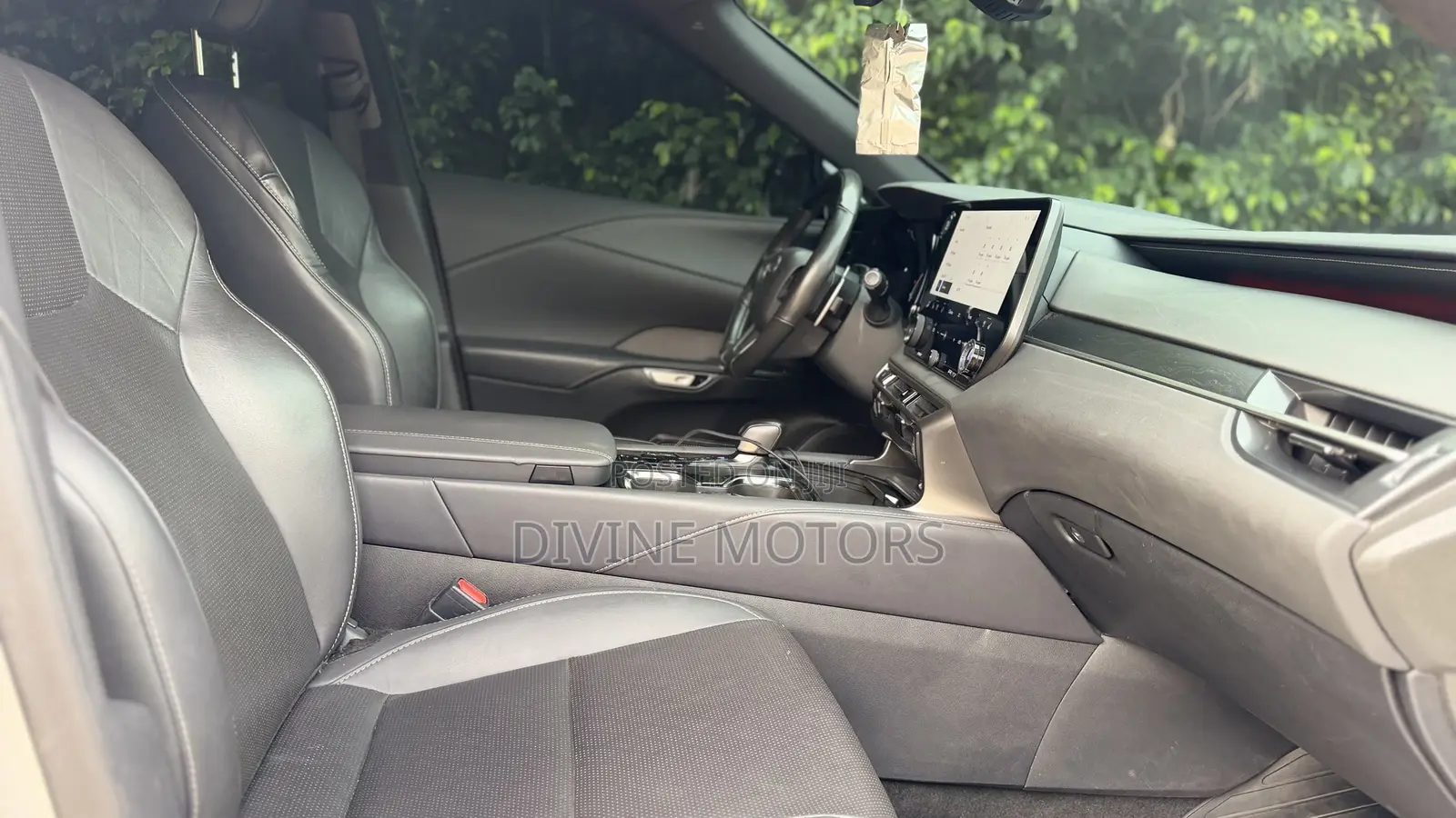 Lexus RX 350 Premium Plus AWD 2024 White