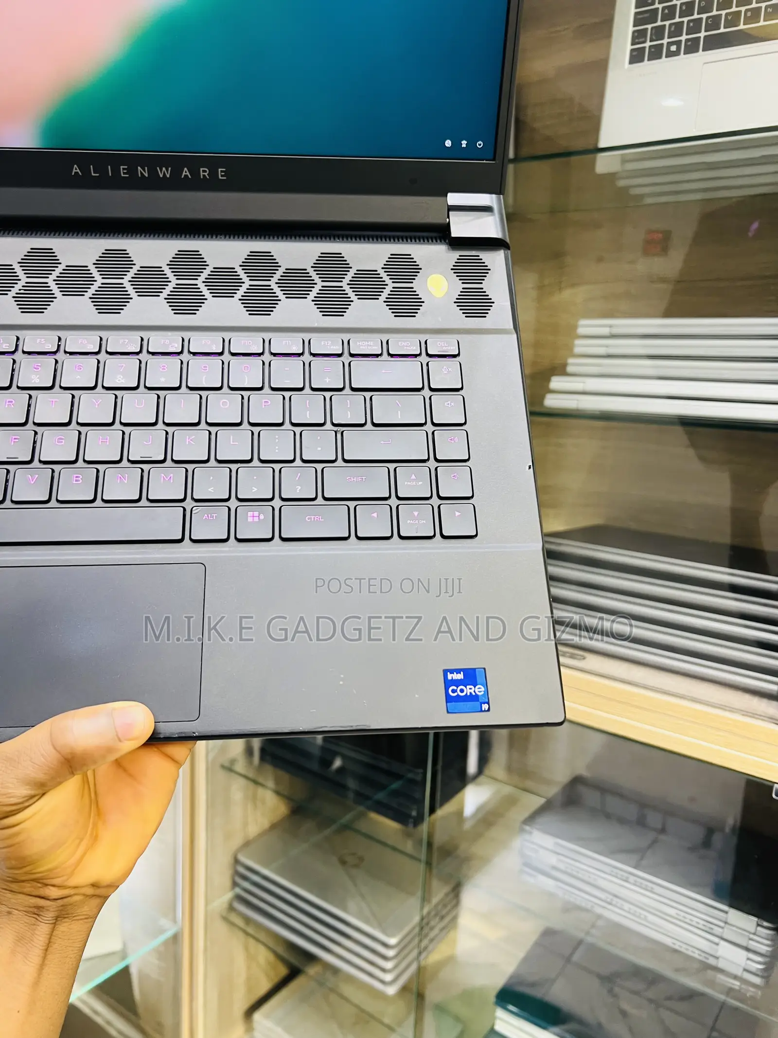 Laptop Dell Allienware M18 R1 16GB Intel Core i7 SSD 512GB