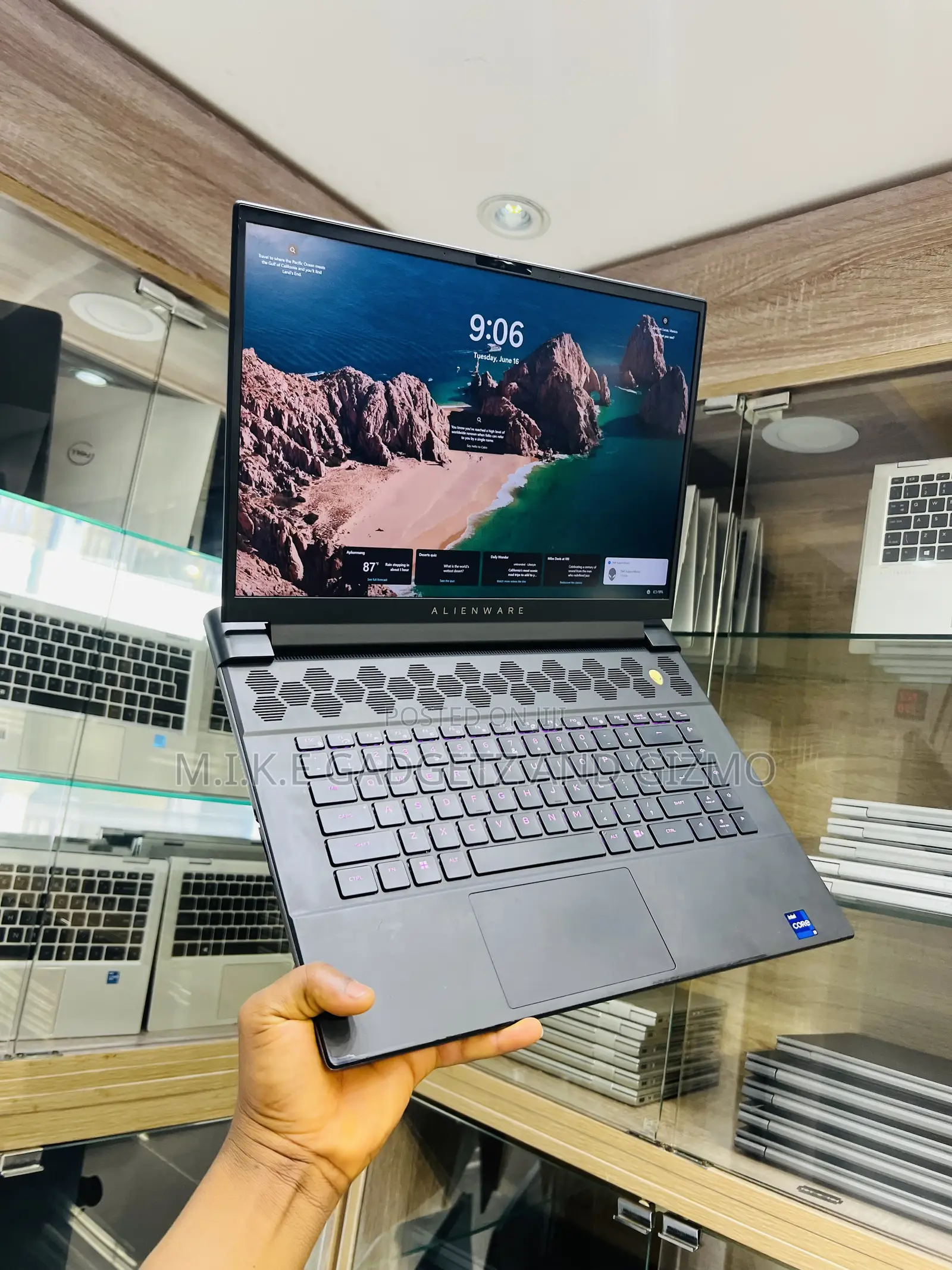Laptop Dell Allienware M18 R1 16GB Intel Core i7 SSD 512GB