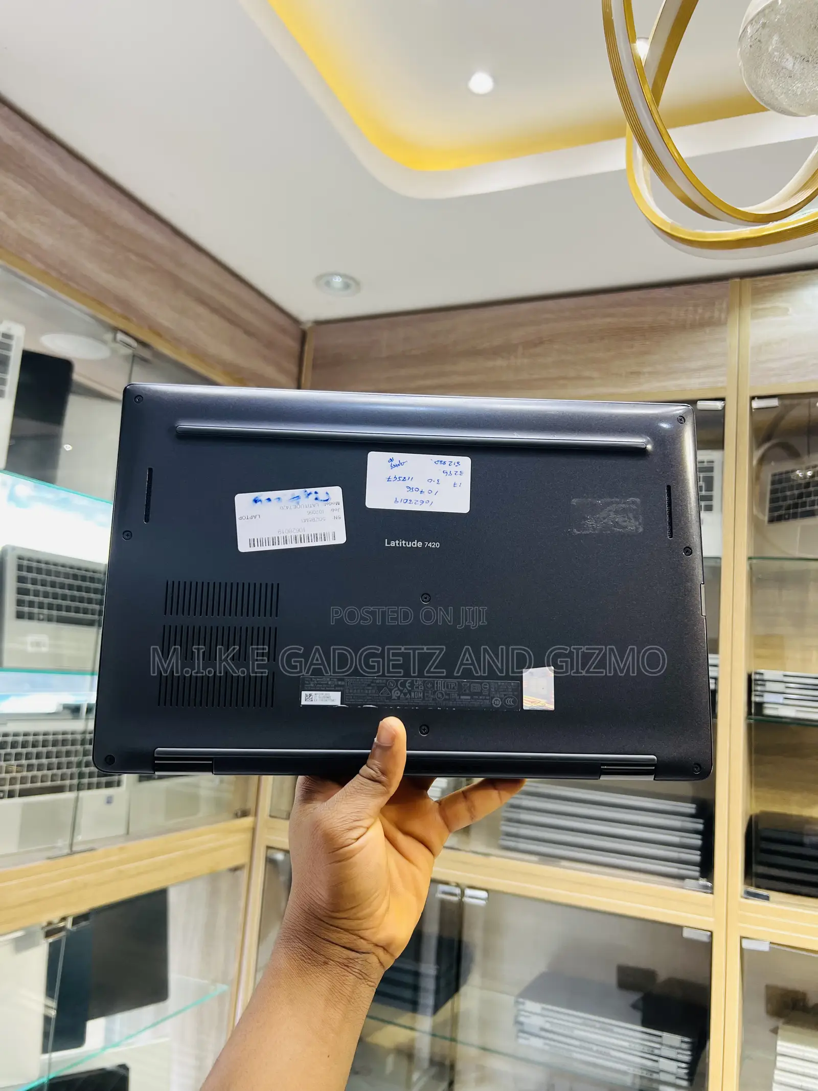 Laptop Dell Latitude 7420 32GB Intel Core i7 SSD 512GB