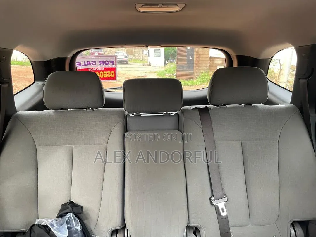 Hyundai Santa Fe 2010 Silver