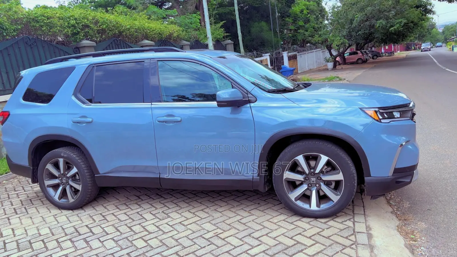 Honda Pilot Touring AWD 2024 Blue