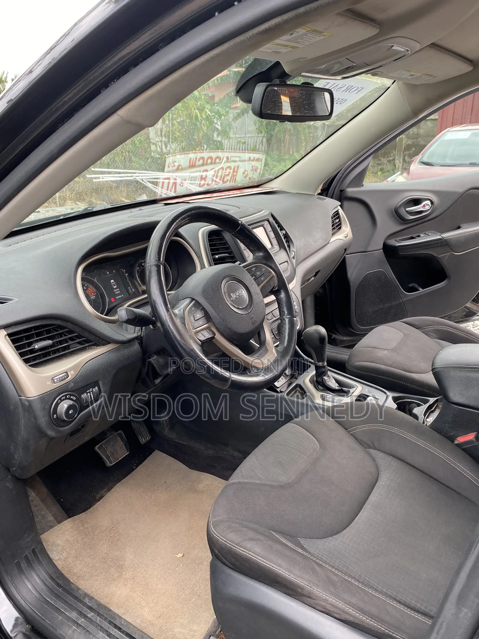 Jeep Cherokee Latitude Plus 4x4 2018 Black