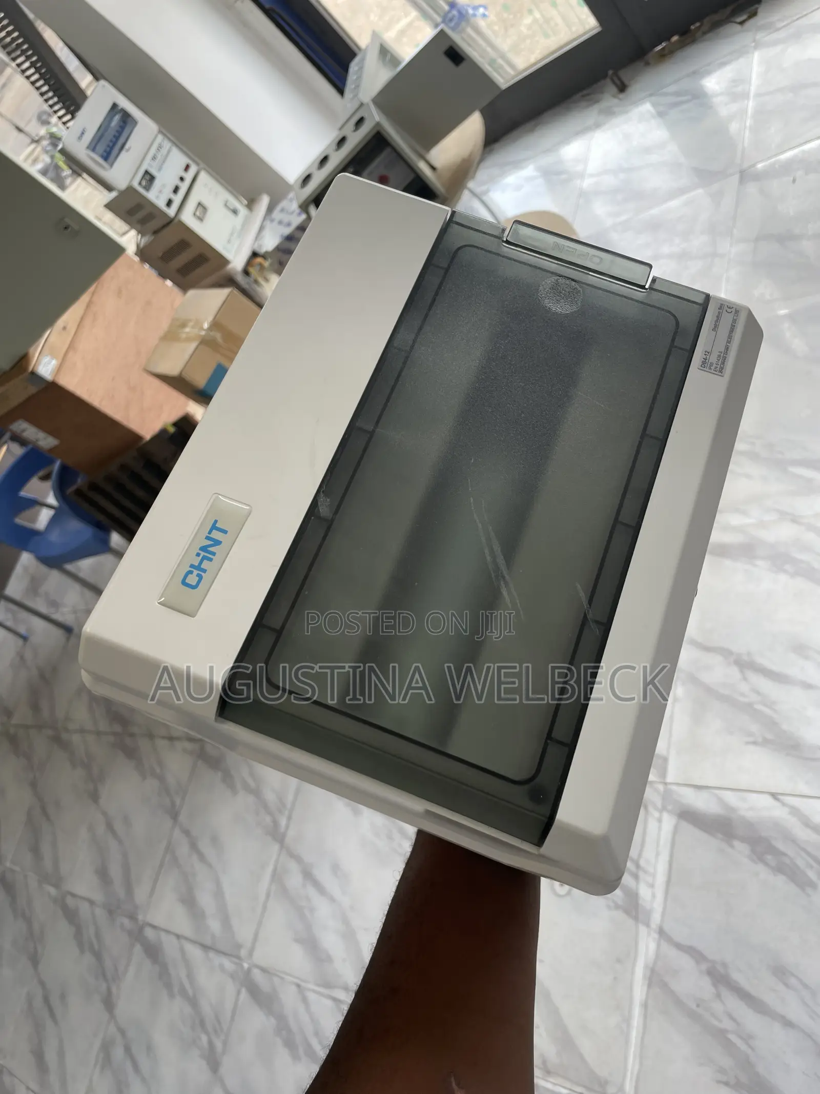 Distribution Board 12way (Empty)Single Phase
