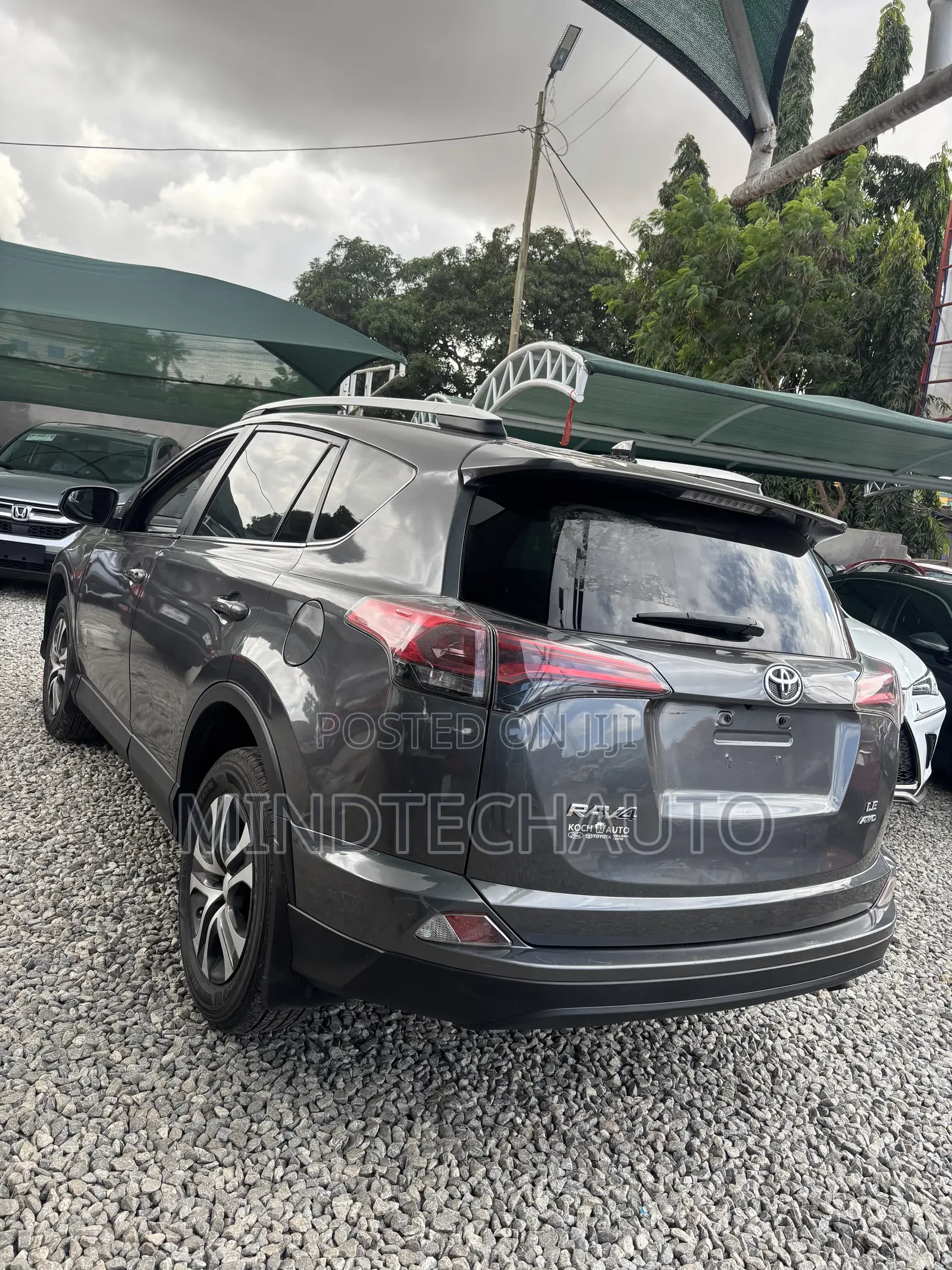 Toyota RAV4 LE AWD 2019 Gray