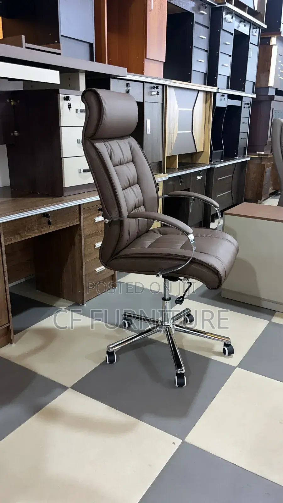 Executive and High Quality Office Chair for Long Hour Sitting