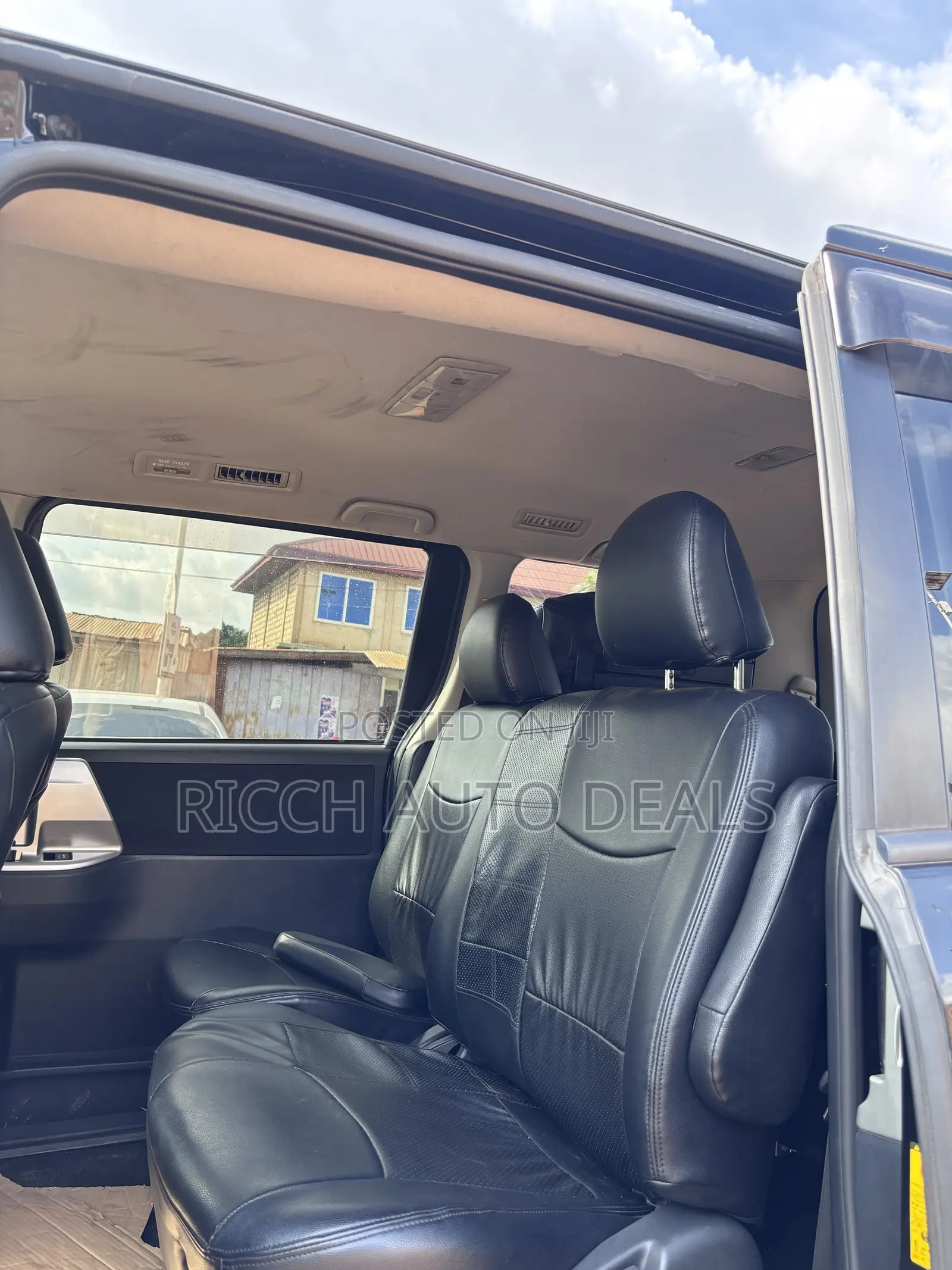 Toyota Voxy 2012 Black