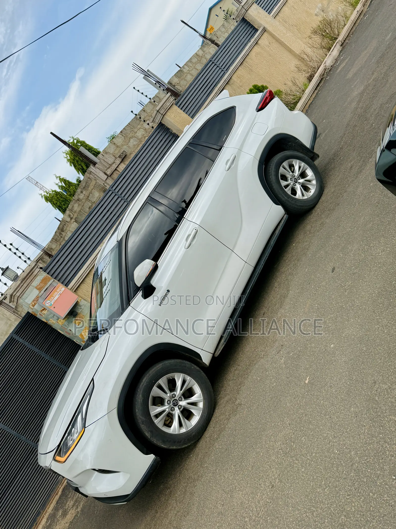 Toyota Highlander XLE 2021 White